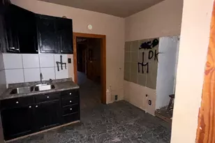 328 156th Pl, Calumet City, IL 60409 - Photo 2