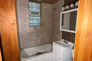 328 156th Pl, Calumet City, IL 60409 - Photo 4