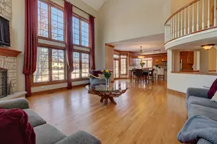 26025 Whispering Woods Cir, Plainfield, IL 60585 - Photo 16