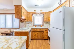 6401 W 64th Pl, Chicago, IL 60638 - Photo 12