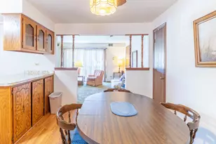 6401 W 64th Pl, Chicago, IL 60638 - Photo 8