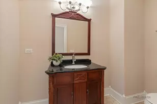 26 E Peter Ln, Hawthorn Woods, IL 60047 - Photo 34