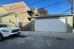 1017 W 19th St, Chicago, IL 60608 - Photo 28