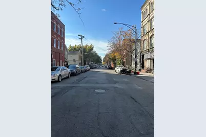 1017 W 19th Street, Chicago, IL 60608 - Photo 4