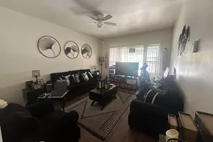 1017 W 19th St, Chicago, IL 60608 - Photo 6