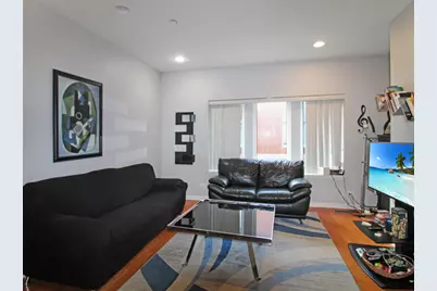 2409 W 32nd Place, Chicago, IL 60608 - Photo 2