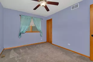 605 High Grove Dr, Minooka, IL 60447 - Photo 26