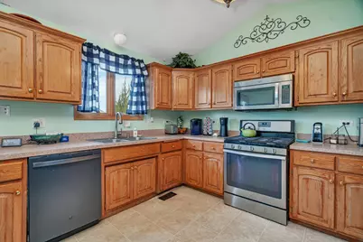 605 High Grove Drive, Minooka, IL 60447 - Photo 12