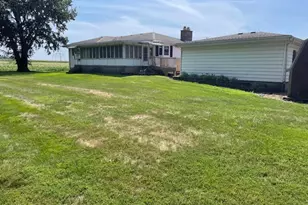 12504 W Wilmington Rd, Peotone, IL 60468 - Photo 4