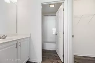 406 Mozart Ct, Wheaton, IL 60189 - Photo 14