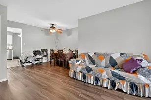 [Address not provided], Des Plaines, IL 60016 - Photo 6