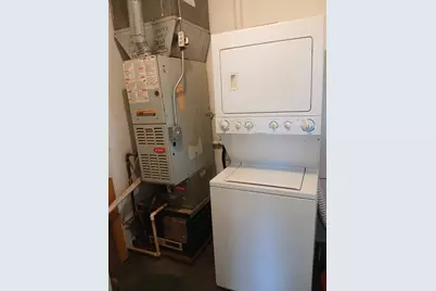 112 Hazel Court, Island Lake, IL 60042 - Photo 12