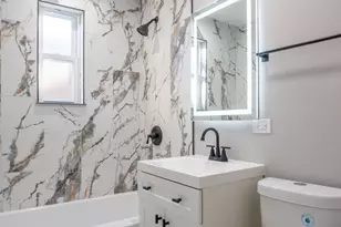 12421 S Honore St, Calumet Park, IL 60827 - Photo 12