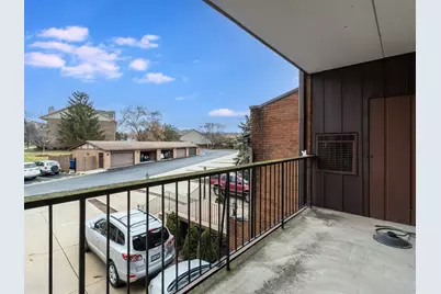 7 Cinnamon Creek Drive #2S, Palos Hills, IL 60465 - Photo 2