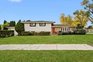 356 W Millers Rd, Des Plaines, IL 60016 - Photo 1