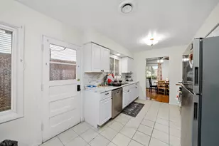 356 W Millers Rd, Des Plaines, IL 60016 - Photo 12