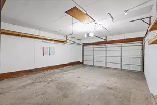 411 Weathering Dr, Mahomet, IL 61853 - Photo 30