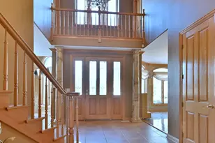 45 Founders Pointe North Dr, Bloomingdale, IL 60108 - Photo 8