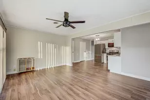 8 Timber Trail, Streamwood, IL 60107 - Photo 8