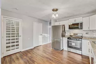 8 Timber Trail, Streamwood, IL 60107 - Photo 12