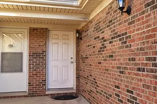 1196 Meagan Ct, Elgin, IL 60120 - Photo 2