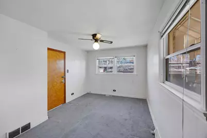 14237 S Greenbay Avenue, Burnham, IL 60633 - Photo 12