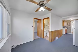 14237 S Green Bay Ave, Burnham, IL 60633 - Photo 10