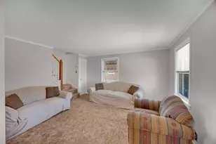 14237 S Green Bay Ave, Burnham, IL 60633 - Photo 6