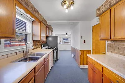 14237 S Greenbay Avenue, Burnham, IL 60633 - Photo 8