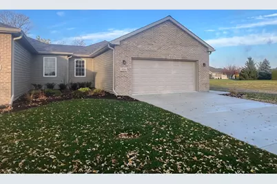 906 Lange Avenue, Beecher, IL 60401 - Photo 2