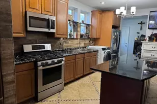 6922 S Campbell Ave, Chicago, IL 60629 - Photo 8