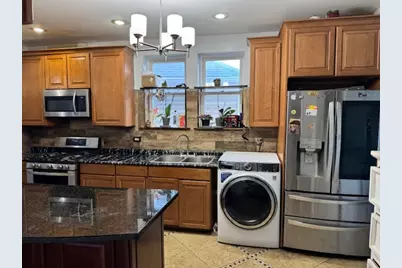 6922 S Campbell Avenue, Chicago, IL 60629 - Photo 10