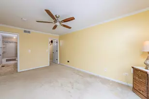 382 S Litchfield Dr, Round Lake, IL 60073 - Photo 18