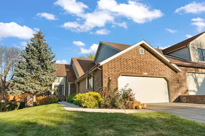 13235 S Westview Drive, Palos Heights, IL 60463 - Photo 2
