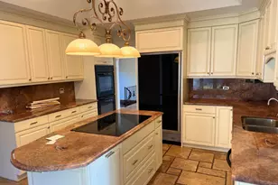 9630 Reding Cir, Des Plaines, IL 60016 - Photo 14