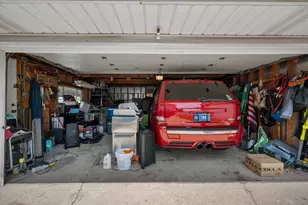 8426 W Betty Terrace, Niles, IL 60714 - Photo 32