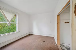 7859 S Eggleston Ave, Chicago, IL 60620 - Photo 12