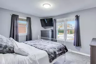 11104 Boeger Ct, Westchester, IL 60154 - Photo 12