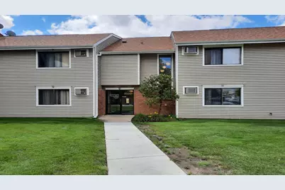 3900 Bayside Drive #3, Palatine, IL 60074 - Photo 2