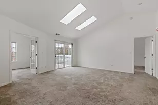 2604 Sheehan Ct, Naperville, IL 60564 - Photo 2