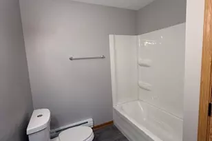 1351 Monomoy St, Aurora, IL 60506 - Photo 12