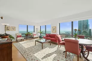 130 N Garland Ct, Chicago, IL 60602 - Photo 2