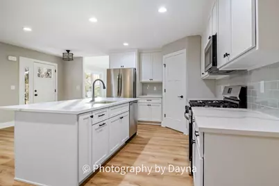 902 Lange Avenue, Beecher, IL 60401 - Photo 8