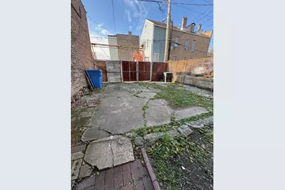 2104 S California Avenue, Chicago, IL 60608 - Photo 22