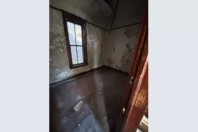 927 W 53rd Place, Chicago, IL 60609 - Photo 6