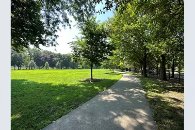 1033 W Taylor Street #3E, Chicago, IL 60607 - Photo 20