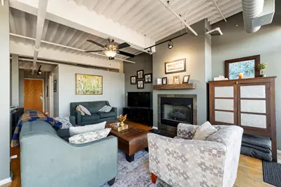 2911 N Western Avenue #513, Chicago, IL 60618 - Photo 4