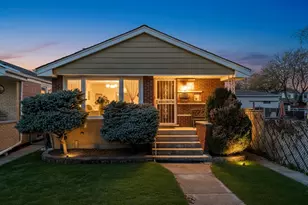 5006 S La Crosse Ave, Chicago, IL 60638 - Photo 1