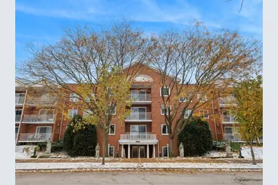 8650 N Shermer Road #102, Niles, IL 60714 - Photo 1
