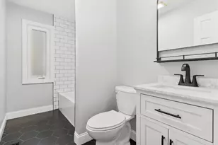 325 Indiana St, Park Forest, IL 60466 - Photo 14